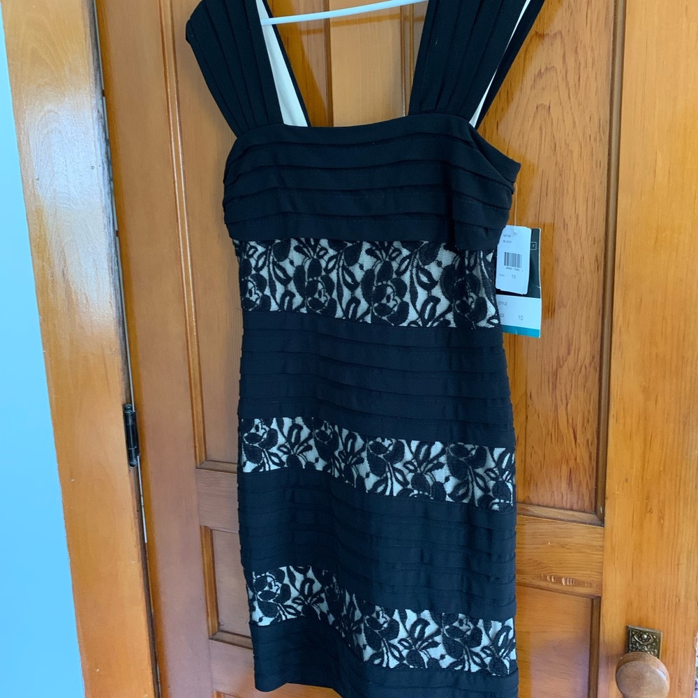 Black lace dress by Scarlett Night, size 10 NWT